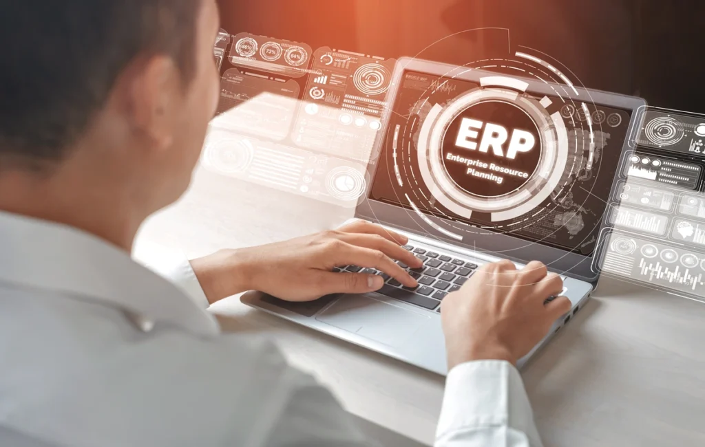 jak zmniejszyć koszty produkcji – system ERP j