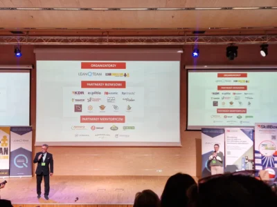 explitia-patronat-konferencja